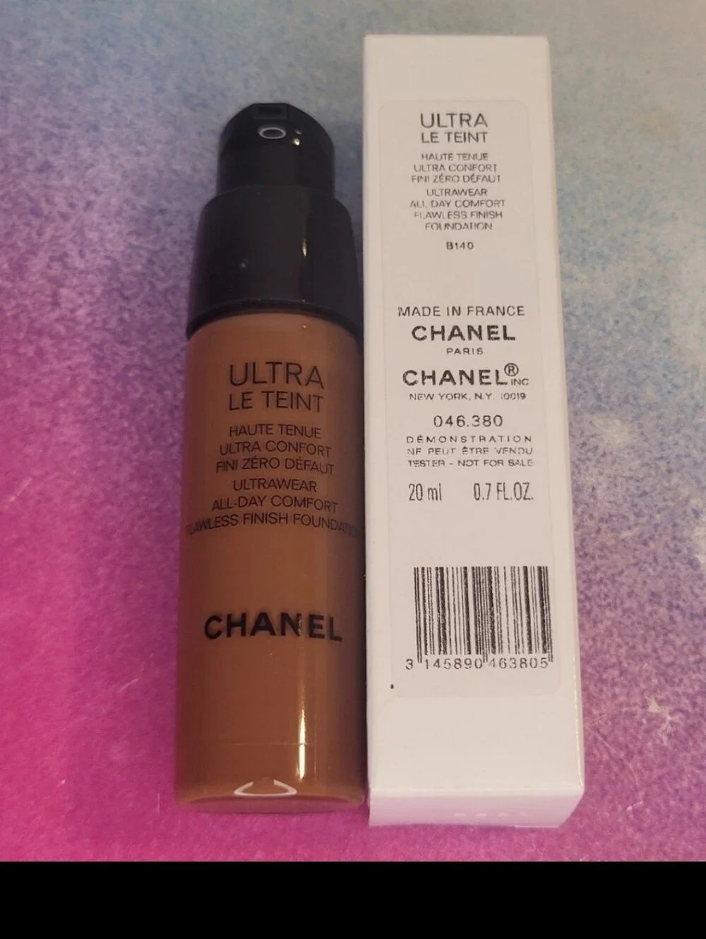 Chanel Ultra Le Teint Flawless Finish Foundation B140